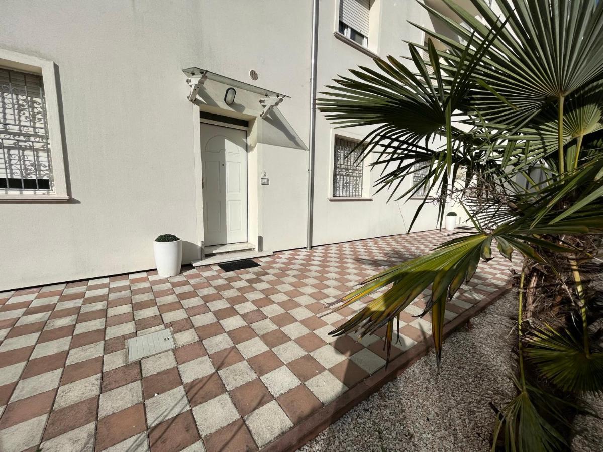 Villa Liliana Cervia Exterior foto